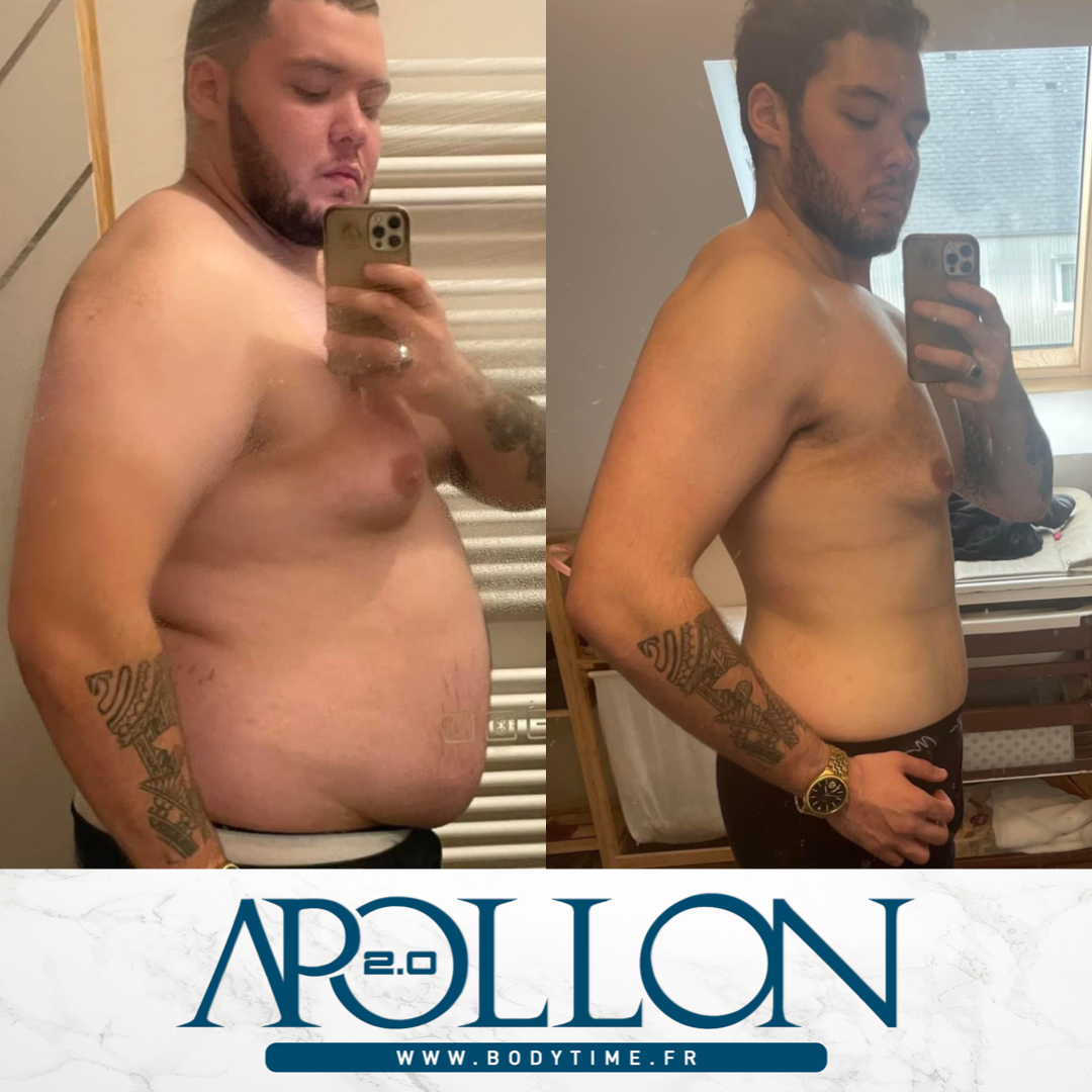 Avant/après transformation physique: homme musclé torse nu prenant un selfie dans miroir, avant et après perte de poids, tatouages visibles au bras.